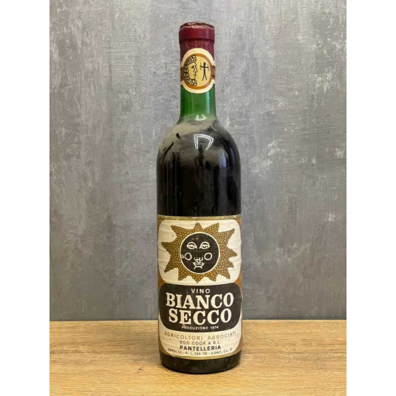 Вино Pantelleria Bianco Secco 1974 года