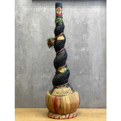 Вино Spalletti Chianti 1968 года.