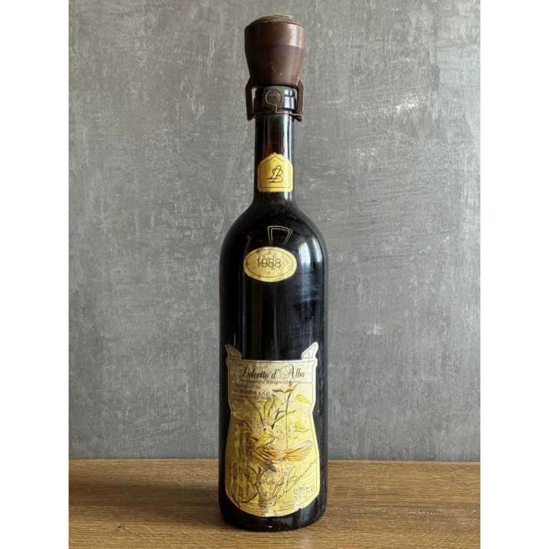 Вино La Bonina Dolcetto d’Alba 1988 года.