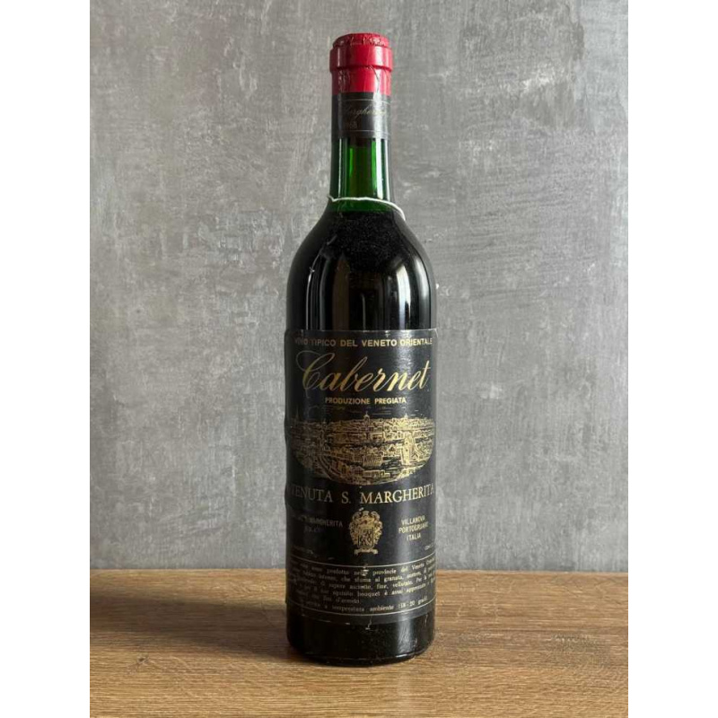 Вино Tenuta S. Margherita Cabernet 1968 года.