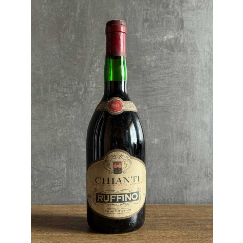 Вино Chianti Ruffino 1982 года.