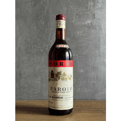 Вино F.lli Sordo Barolo 1974 года.