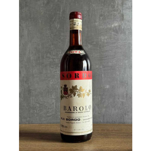 Вино F.lli Sordo Barolo 1974 года.