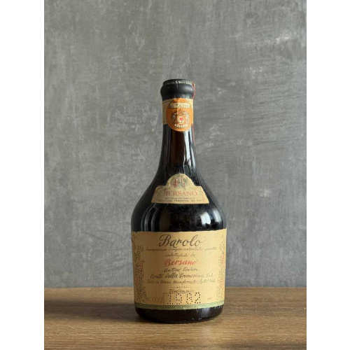 Вино Bersano Barolo 1982 года.