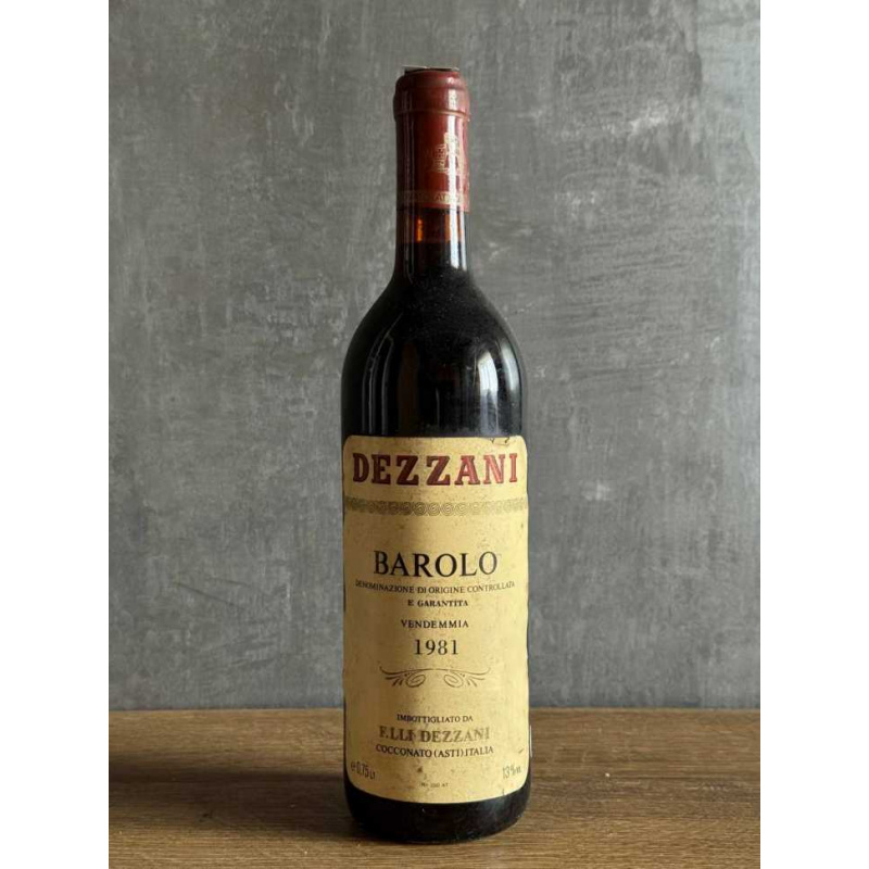 Вино Dezzani Barolo 1981 года.