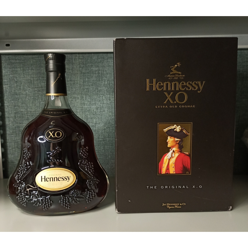 Коньяк Hennessy XO 1.5 л