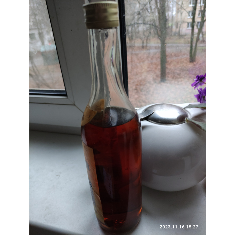 Продам коньяк Арагви