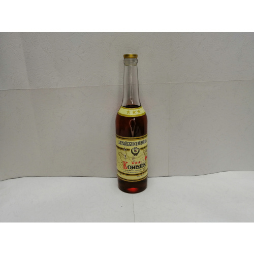 Коньяк Азербайджан 3 звезды 0,5л.