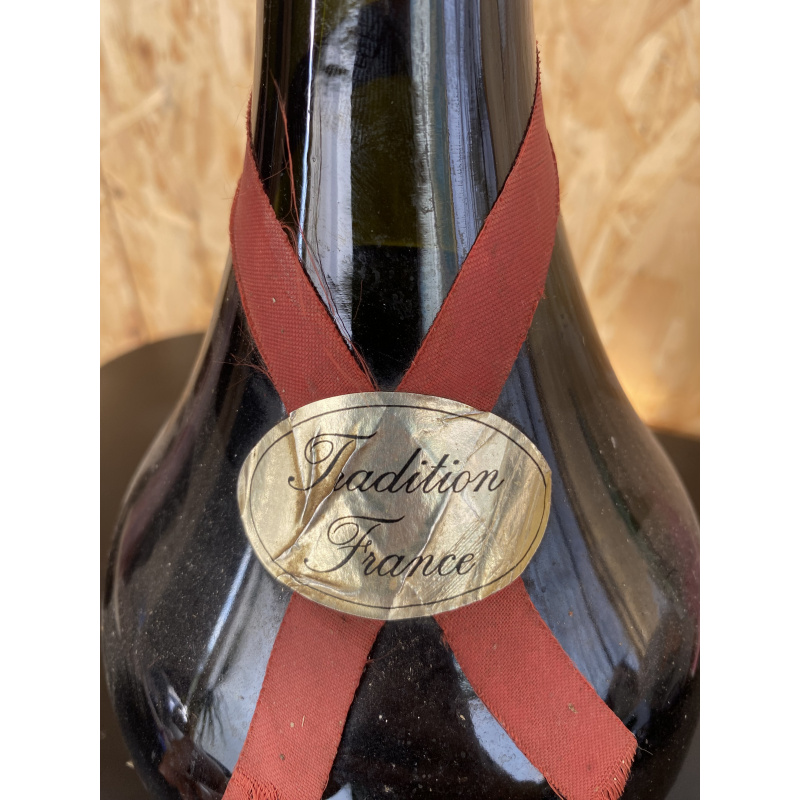 Napoleon spirit of French brandy felix pitolet