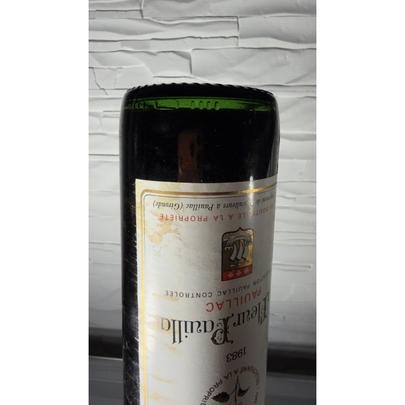 Вино LaFleur Pauillac 1983 года