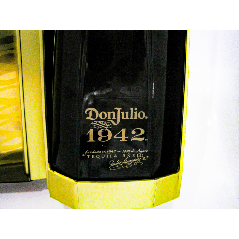 Текила Don Julio Anejo 1942 с Историей.