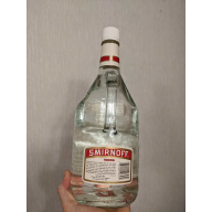 Винтажная бутылка водки Smirnoff/ 1.75