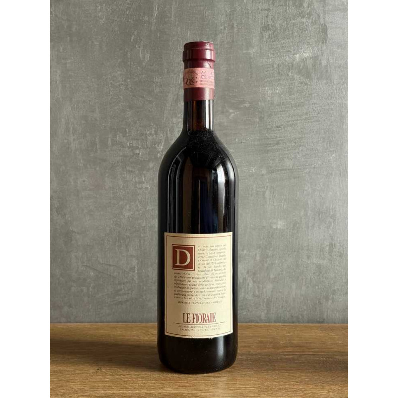 Вино Le Fioraie Chianti Classico 1986 года.