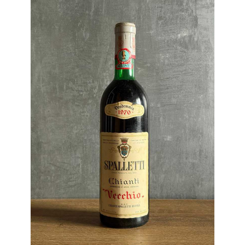 Вино Spalletti Chianti “Vecchio” 1970 года.