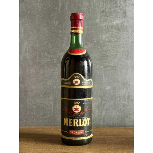 Вино Negroni Merlot 1959 года.