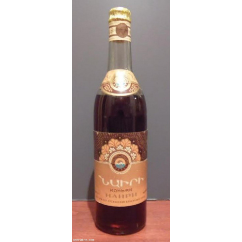 Коньяк &quot;Наири 1975 года&quot;