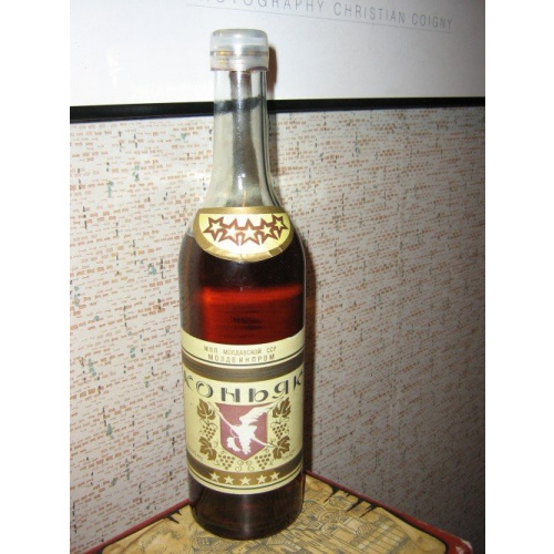Молдавский коньяк (5 звезд)