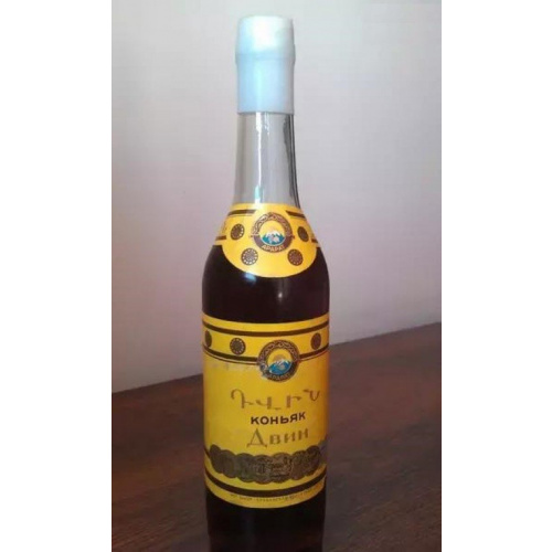 Коньяк &quot;Двин&quot; 1983 года.