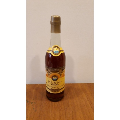 Коньяк &quot;Отборный&quot; 1973 года розлива.