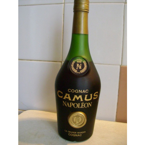 COGNAC  CAMUS NAPOLEON