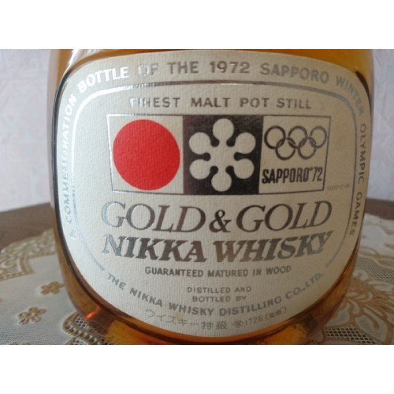 NIKKA WHISKY Gold&amp;Gold  Юбилейные &quot;SAPPORO 72&quot;, 760ml.  1972г.