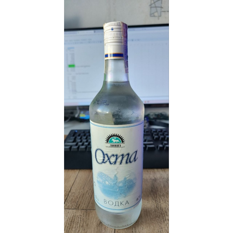 Водка «Охта» ЛИВИЗ 2002 год