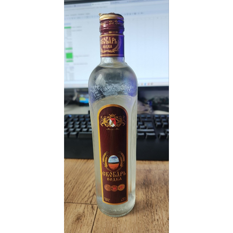 Водка «Скобарь» 0.5л (Псковпищепром) — 2005 года