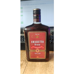 Ликер Амаретто Браво (Amaretto Bravo), 0.5 л (винтаж 2010 года)